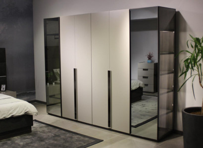 Wardrobe Designer Wardrobe with Mirror Bedroom Luxury Furniture Wood New